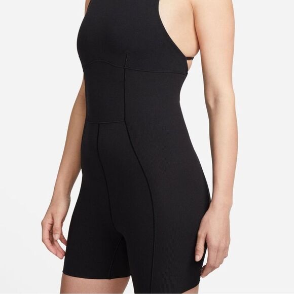 Nike Yoga Dri-Fit Luxe Women’s 5" Jumpsuit Lavender Purple size XL NWT - Picture 8 of 9